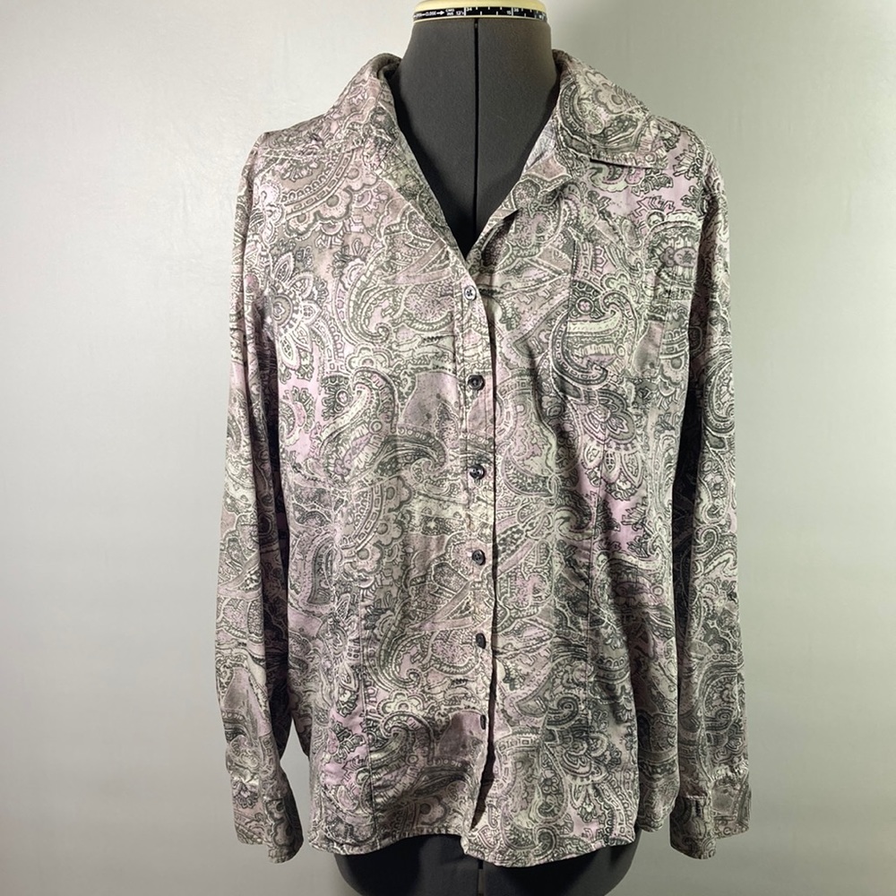Van Heusen Button Front Tab Sleeve Top/Blouse Size XL